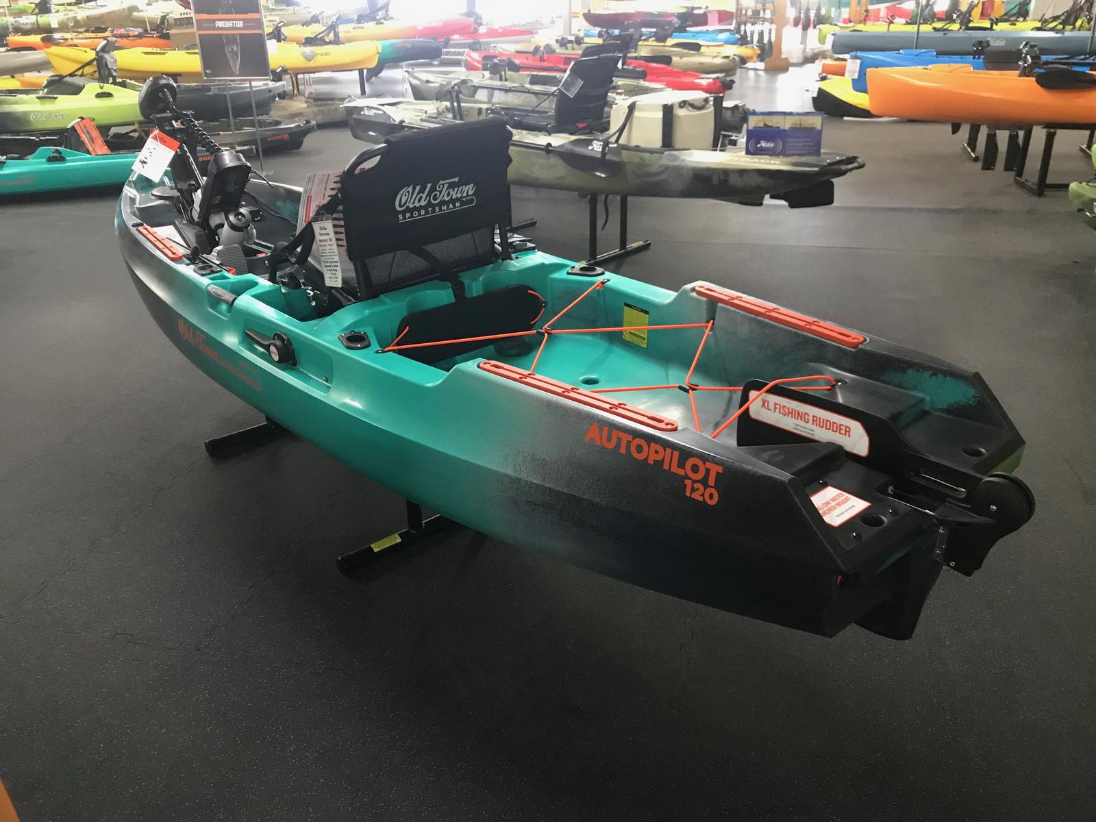 Old Town Canoes and Kayaks Old Town Sportsman AutoPilot 120 Contact